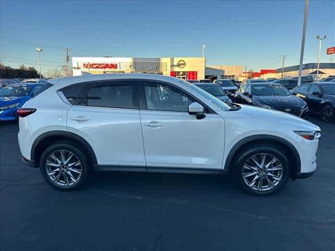 Used 2020 MAZDA CX-5 Grand Touring image 2