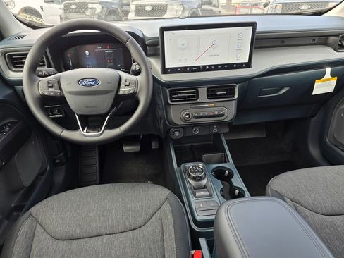 New 2025 Ford Maverick XLT w/ XLT Luxury Package AWD/4WD image 15