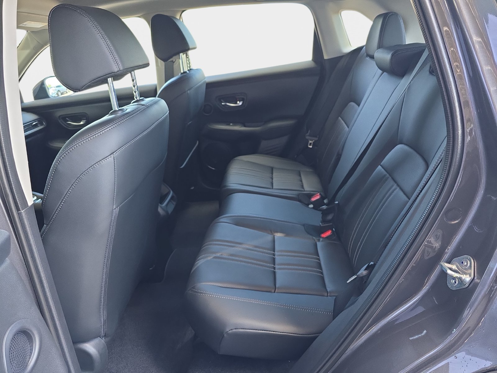 New 2027 Honda HR-V EX-L image 13