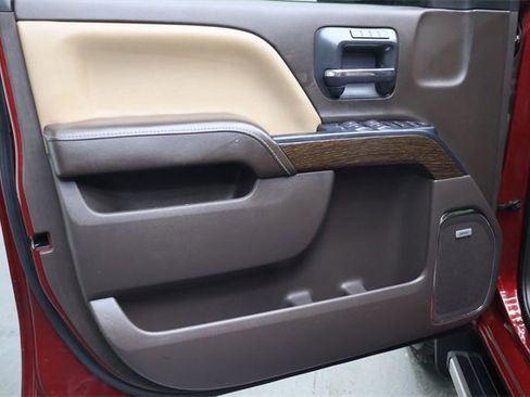 Used 2018 GMC Sierra 1500 Denali w/ Denali Ultimate Package image 20