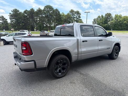 Used 2025 RAM 1500 Big Horn AWD/4WD image 10