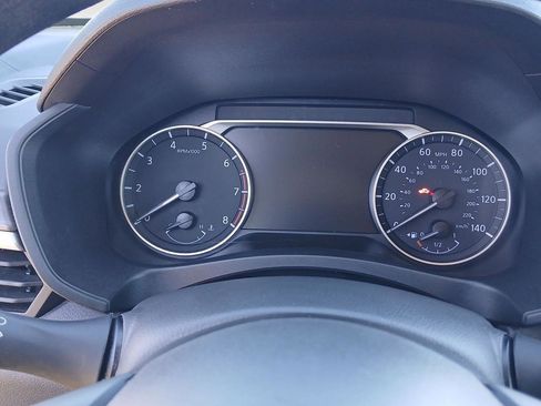 Used 2024 Nissan Altima 2.5 SV image 30