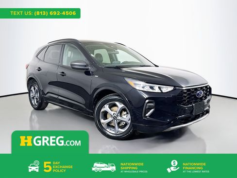 Used 2023 Ford Escape ST-Line image 1