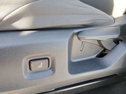 Certified 2024 Toyota Tacoma SR image 15