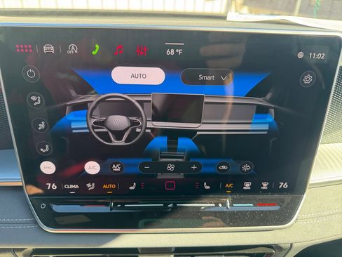 New 2026 Volkswagen Tiguan SE R-Line AWD/4WD image 18