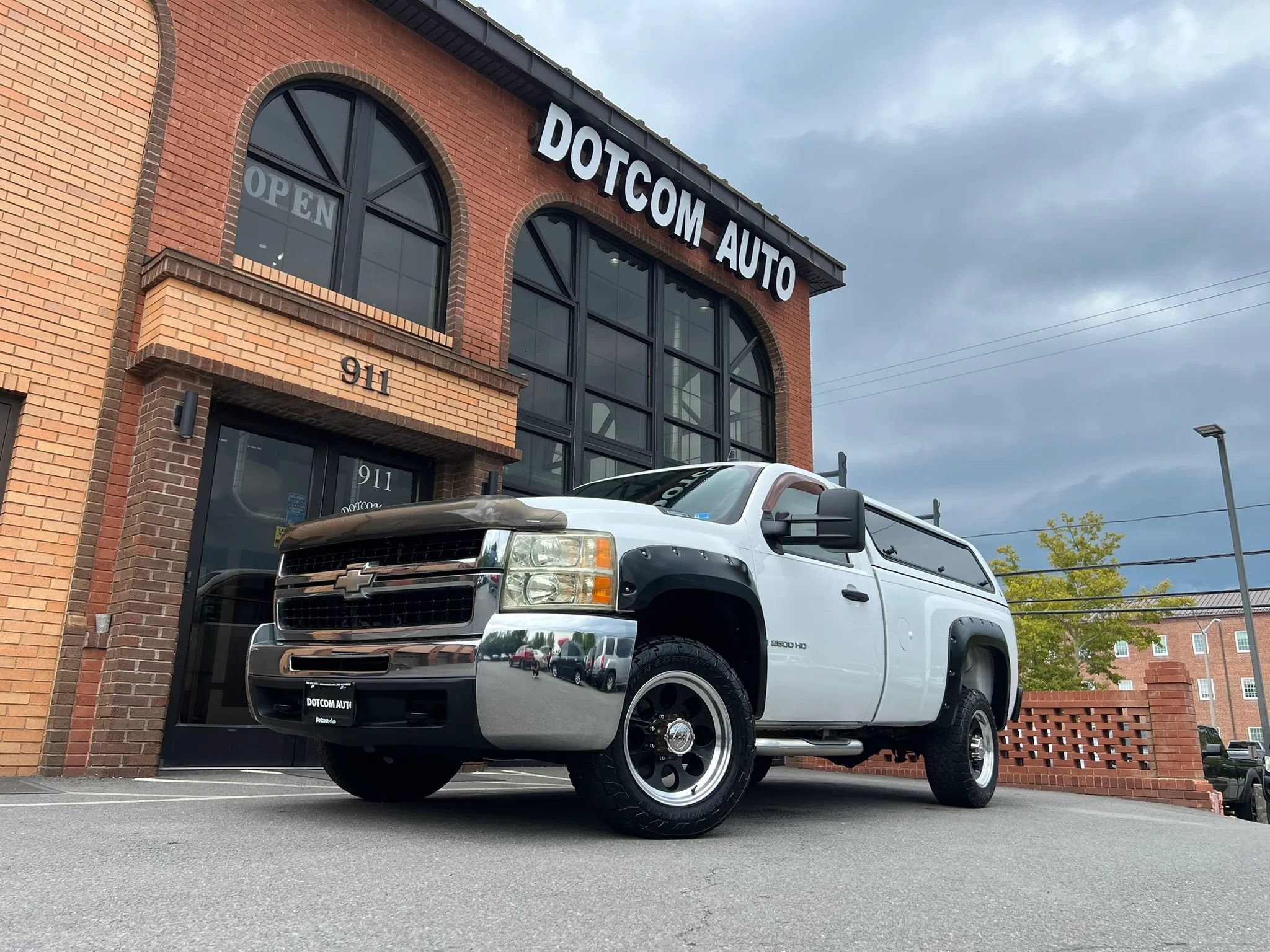 Used 2007 Chevrolet Silverado 2500 W/T RWD image 3