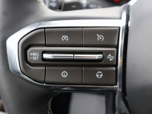 New 2026 GMC Acadia Denali Ultimate w/ LPO, Floor Liner Package image 16