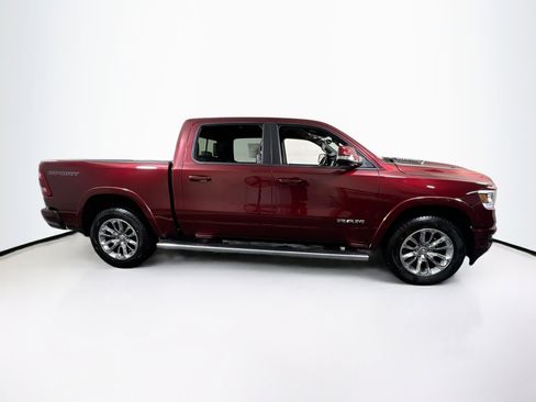 Used 2022 RAM 1500 Laramie w/ Sport Appearance Package AWD/4WD image 4