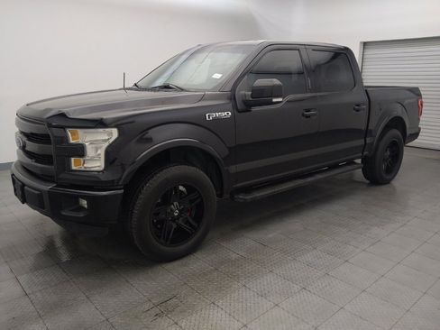 Used 2015 Ford F150 Lariat image 2