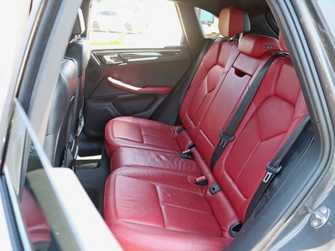Used 2015 Porsche Macan S AWD/4WD image 27