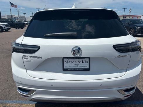 Used 2022 Buick Envision Avenir w/ Technology Package II AWD/4WD image 6