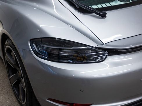 Used 2024 Porsche 718 Cayman GT4 image 21