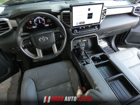Used 2024 Toyota Tundra Limited w/ Power Package AWD/4WD image 27