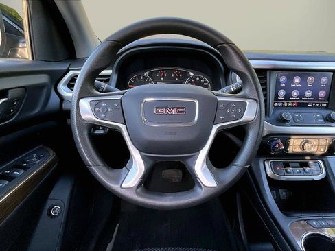 Used 2023 GMC Acadia SLE w/ Driver Convenience Package AWD/4WD image 11