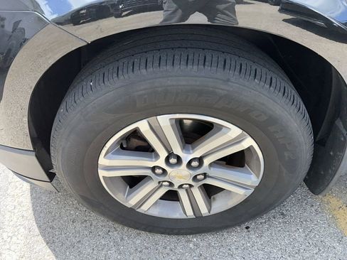 Used 2017 Chevrolet Traverse LT AWD/4WD image 10