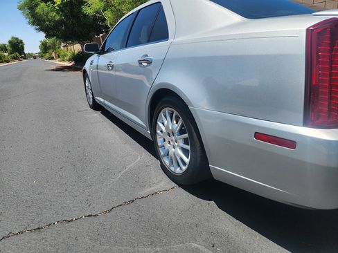 Used 2011 Cadillac STS image 9