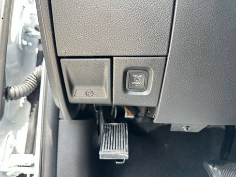 New 2027 RAM 2500 Laramie w/ Sport Appearance Package AWD/4WD image 30