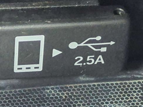 Used 2018 Acura TLX FWD image 31