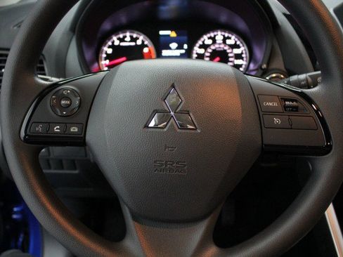 New 2026 Mitsubishi Eclipse Cross LE image 8