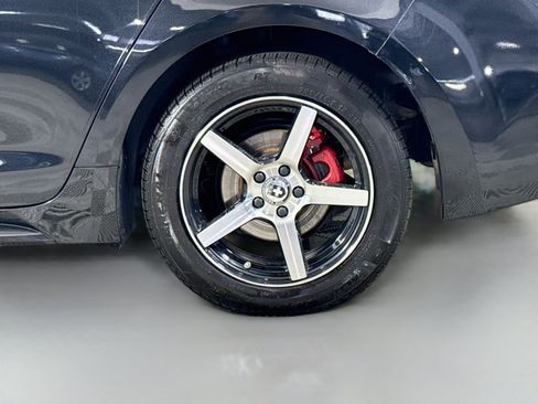 Used 2021 Toyota Corolla LE FWD image 37