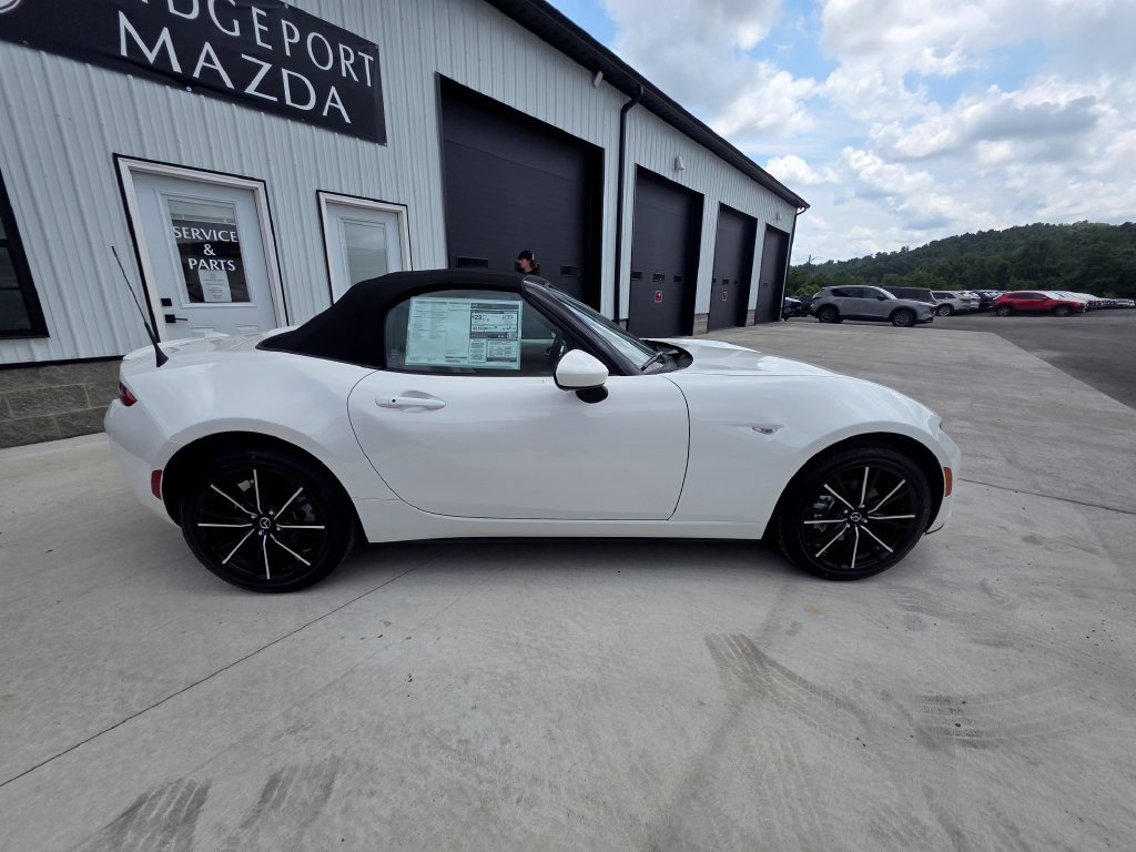 New 2026 MAZDA MX-5 Miata Grand Touring w/ Weather Package RWD image 5