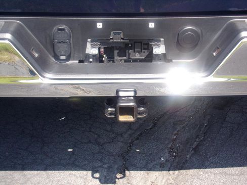 Used 2023 Chevrolet Silverado 1500 LT image 12