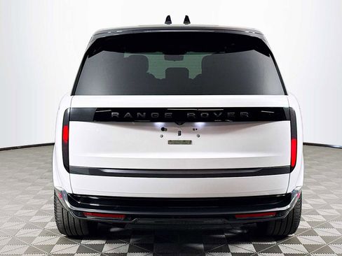 Used 2024 Land Rover Range Rover Long Wheelbase SE AWD/4WD image 6