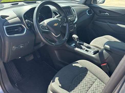 Used 2024 Chevrolet Equinox LT AWD/4WD image 11
