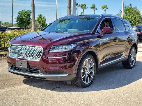 Certified 2022 Lincoln Nautilus Reserve w/ Equipment Group 201A image 3