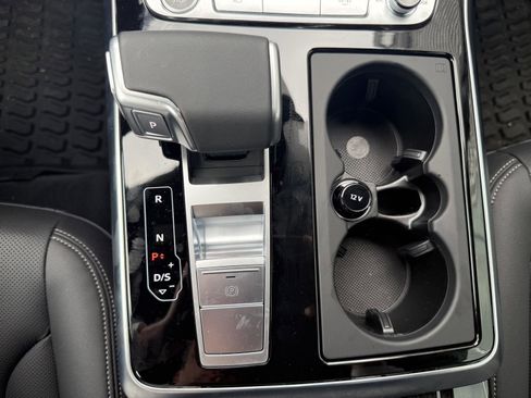 New 2026 Audi Q8 Premium Plus image 15