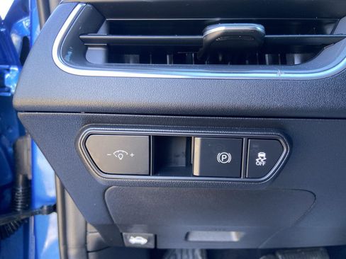 Used 2025 Kia K4 GT-Line image 16