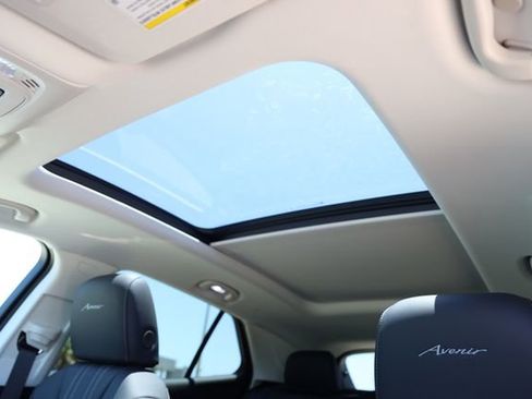 New 2026 Buick Envision Avenir AWD/4WD image 23