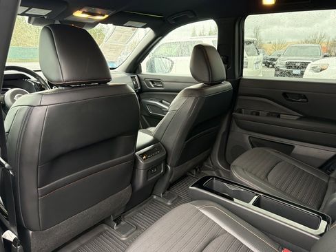 Used 2023 Nissan Pathfinder Rock Creek image 31
