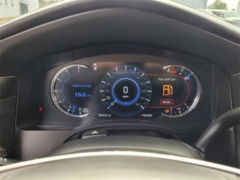 Used 2016 Cadillac Escalade Platinum image 24