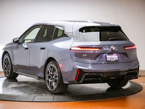 Certified 2026 BMW iX xDrive45 w/ M Sport Package AWD/4WD image 2
