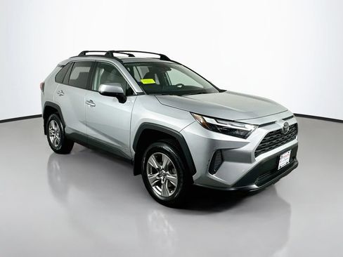 Used 2023 Toyota RAV4 XLE w/ Convenience Package AWD/4WD image 10