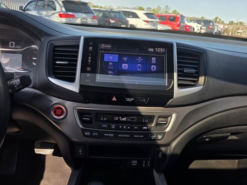 Used 2018 Honda Pilot EX-L image 27