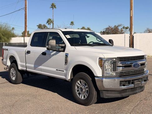 Used 2019 Ford F250 XLT image 1