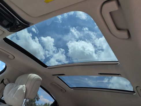 Certified 2024 Mercedes-Benz S 580 4MATIC Sedan image 19