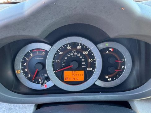 Used 2011 Toyota RAV4 4WD w/ Base L4 Extra Value Pkg image 35