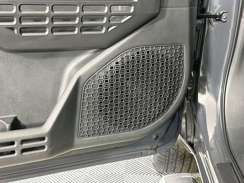 Certified 2025 Toyota Tacoma SR5 image 18