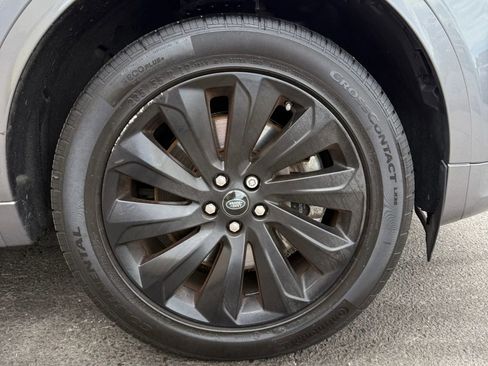 Used 2020 Land Rover Discovery Sport SE R-Dynamic image 31