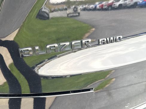 Certified 2023 Chevrolet Blazer RS AWD/4WD image 37