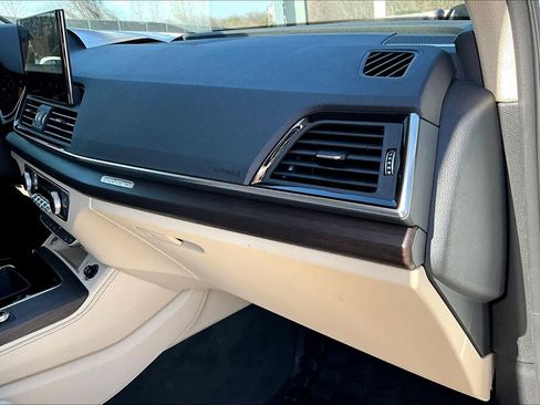 Used 2023 Audi Q5 e Prestige image 19