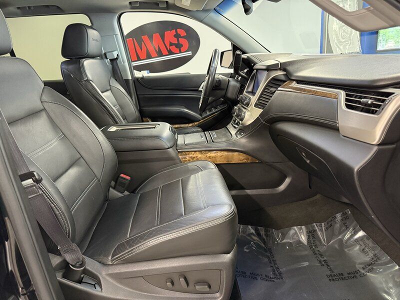 Used 2015 GMC Yukon Denali w/ Premium Package AWD/4WD image 38