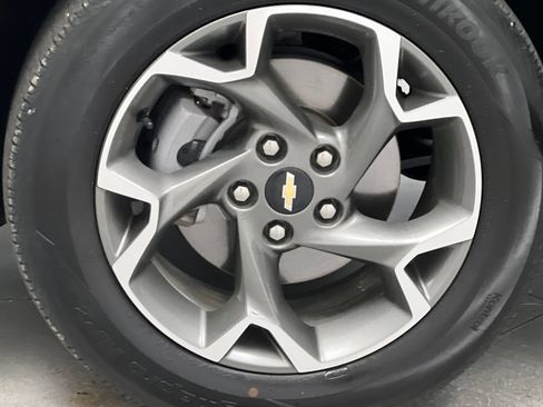 Used 2025 Chevrolet Trax LT FWD image 64