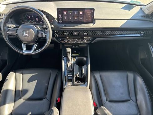 Used 2023 Honda Accord Touring image 15