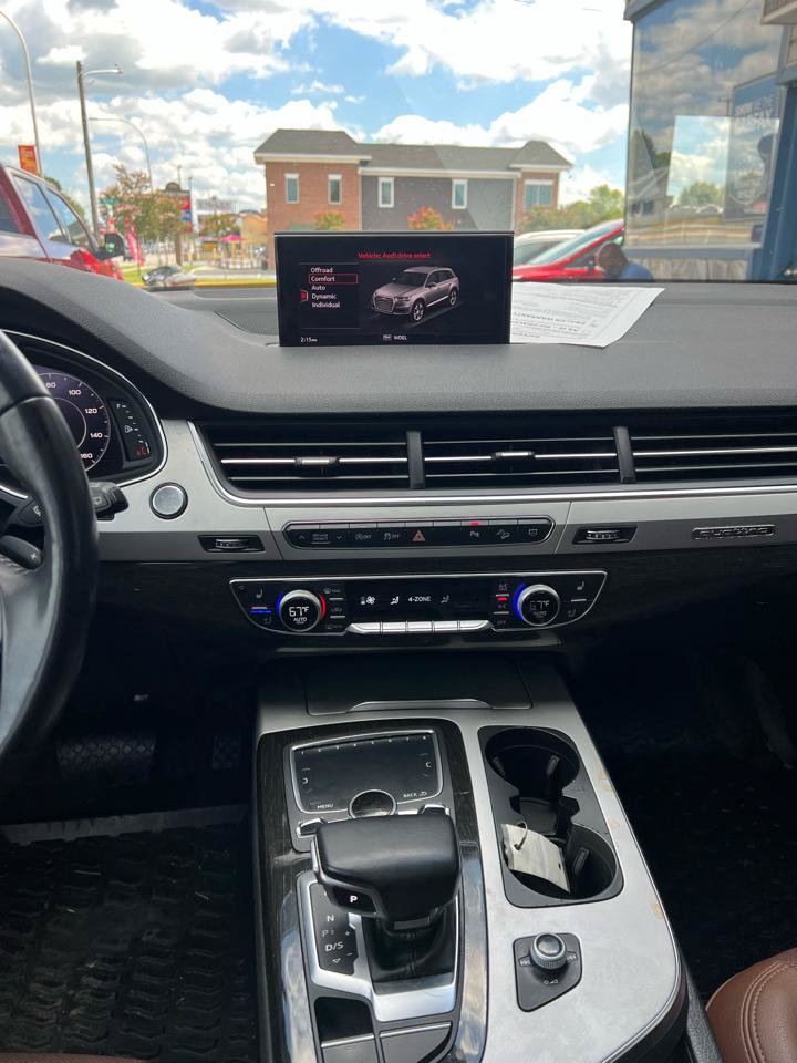 Used 2018 Audi Q7 2.0T Premium Plus w/ Premium Plus Package AWD/4WD image 19