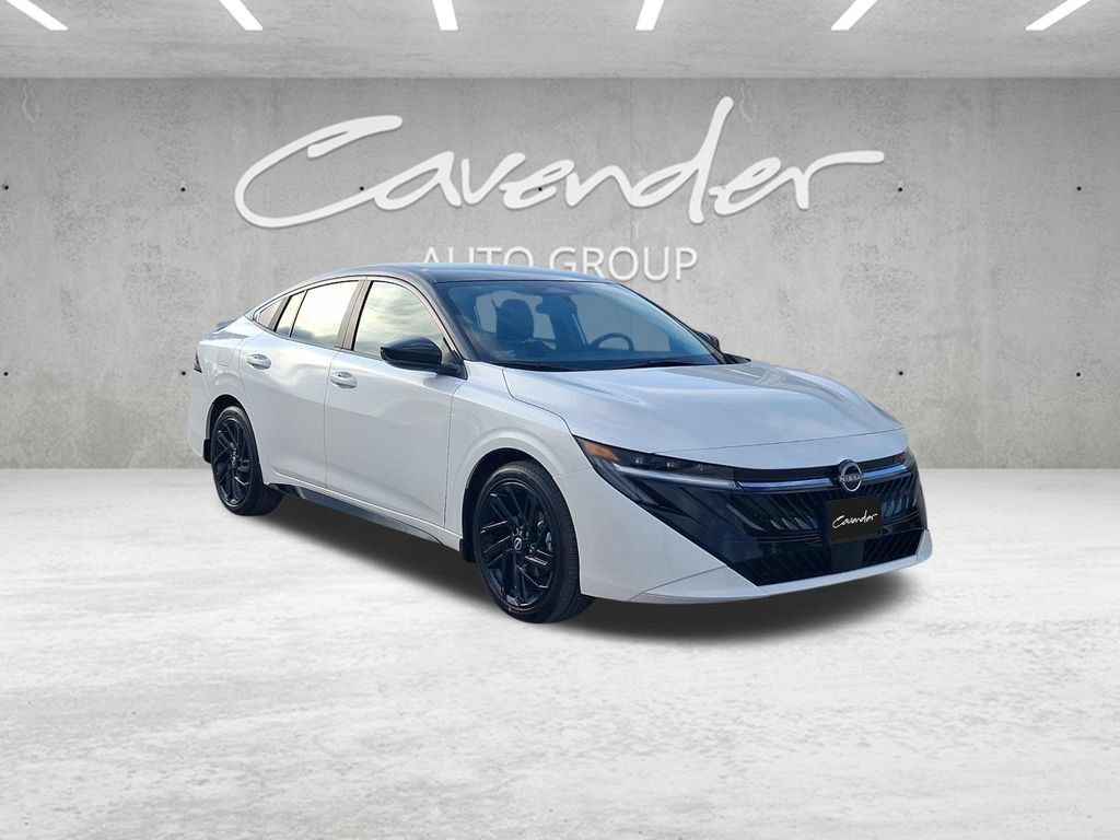 New 2027 Nissan Sentra SR FWD image 2