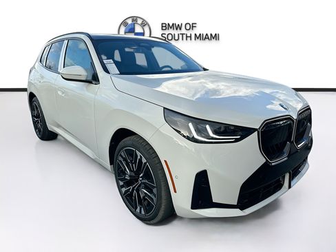 New 2026 BMW X3 xDrive30i w/ Premium Package AWD/4WD image 1